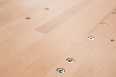 Верстак ВС-200-09 Бук + Экран ВС-200-Э3