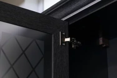 Шкаф кухонный 450 с открытой полкой со стеклом Италия ЛД 275.537.000 Черный Дуб темный