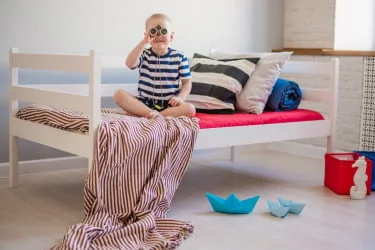 Кровать детская RooRoom VK-11 Белая