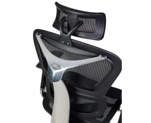 Кресло руководителя HERO BLACK