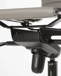 Офисное кресло для руководителей DOBRIN CLARK Серый