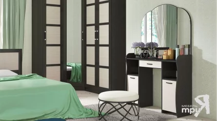 Стол туалетный София Т2