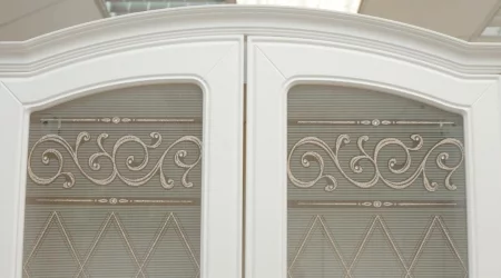 Шкаф-витрина Тиффани 19.04