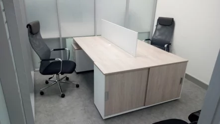 Кресло руководителя Бюрократ KB-9N/DG/TW-12 Серый TW-01 TW-11