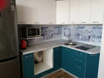 Глянцевый фартук (КОМПОЗИТ) KM 02