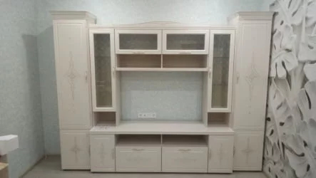 Шкаф-пенал Венеция 32.07 Сосна Астрид Ваниль