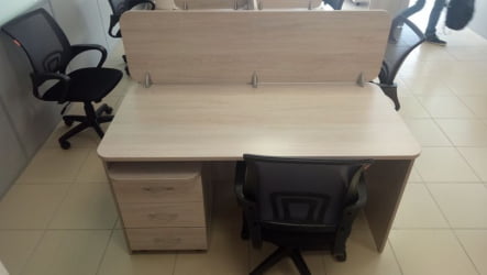 Экран разделительный прямой Glassy 5.14.14 Дуб сантана светлый