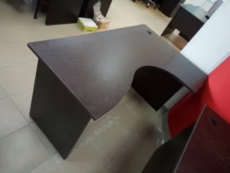 Стол эргономичный правый TRD29625301 Темный дуб