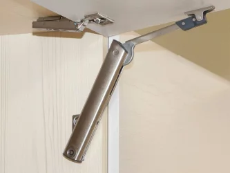 Шкаф кухонный (с системой плавного закрывания) Графит 74.96.1 Сосна Астрид /Ваниль/Графит