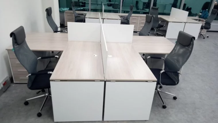 Кресло руководителя Бюрократ KB-9N/DG/TW-12 Серый TW-01 TW-11_12