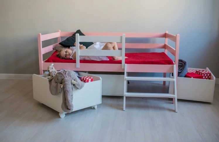 Лестница к кроватям 1600*800 RooRoom VK-101 Белая_3