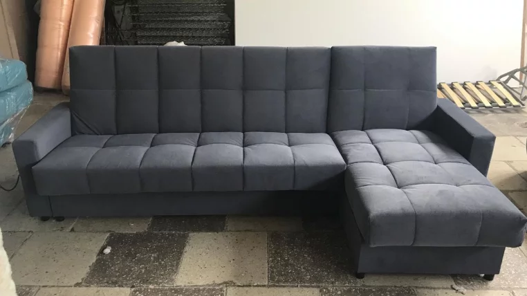 Диван Эльбрус с оттоманкой и подлокотниками на независимом пружинном блоке_0