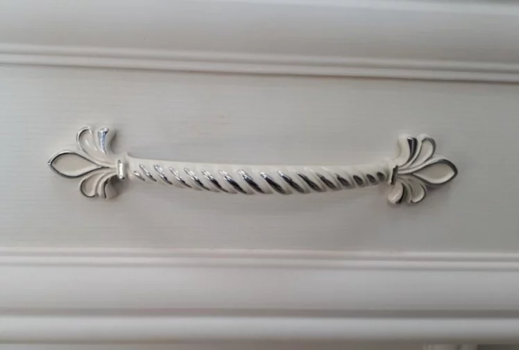 Тумба под ТВ Грация 1070 Белый_2