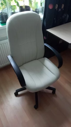 Кресло руководителя Бюрократ T-898/OR-10_7