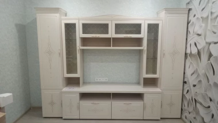 Полка навесная Венеция 32.26 Сосна Астрид Ваниль_8