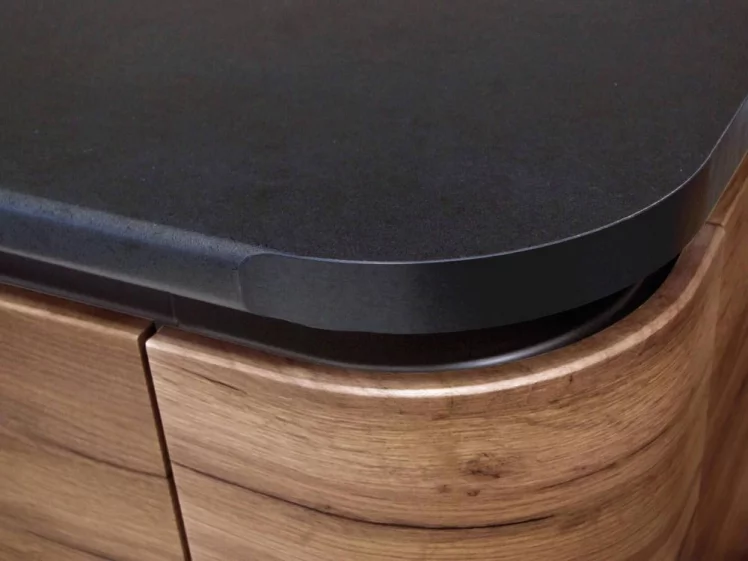 Столешница ПФР2 17.150 Черный правый радиусный_1